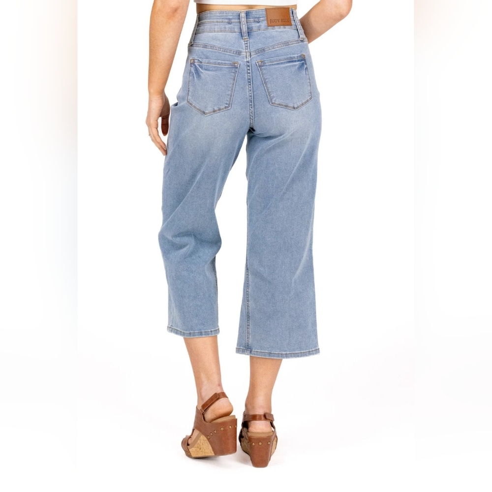 The Oakley from Judy Blue: High-Rise Cooling, Double Waistband NWT Sz14 - Picture 4 of 17